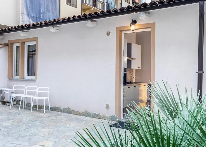 Otherside House In Appartement *